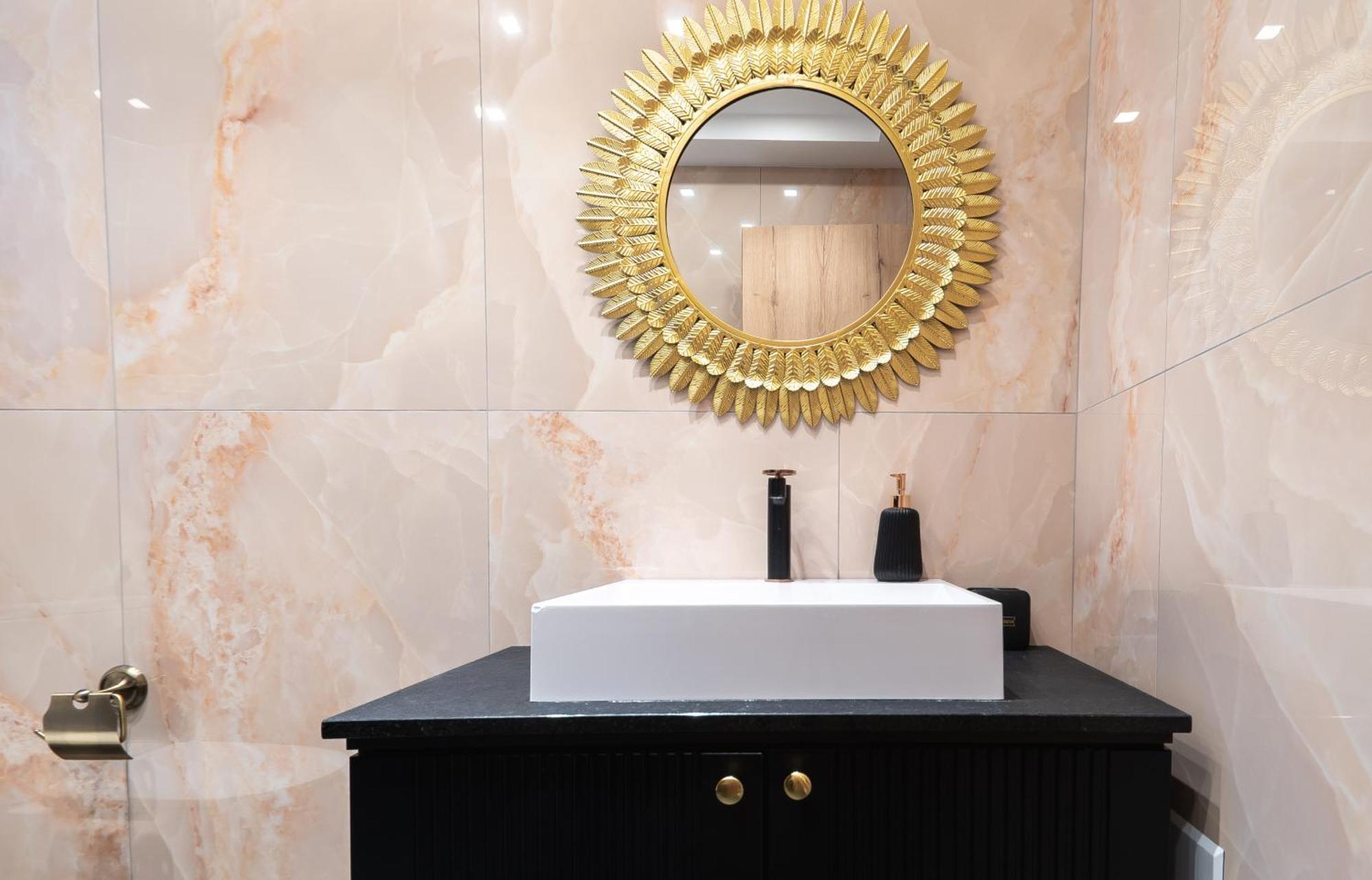 פלטאריה Elegance Suites מראה חיצוני תמונה