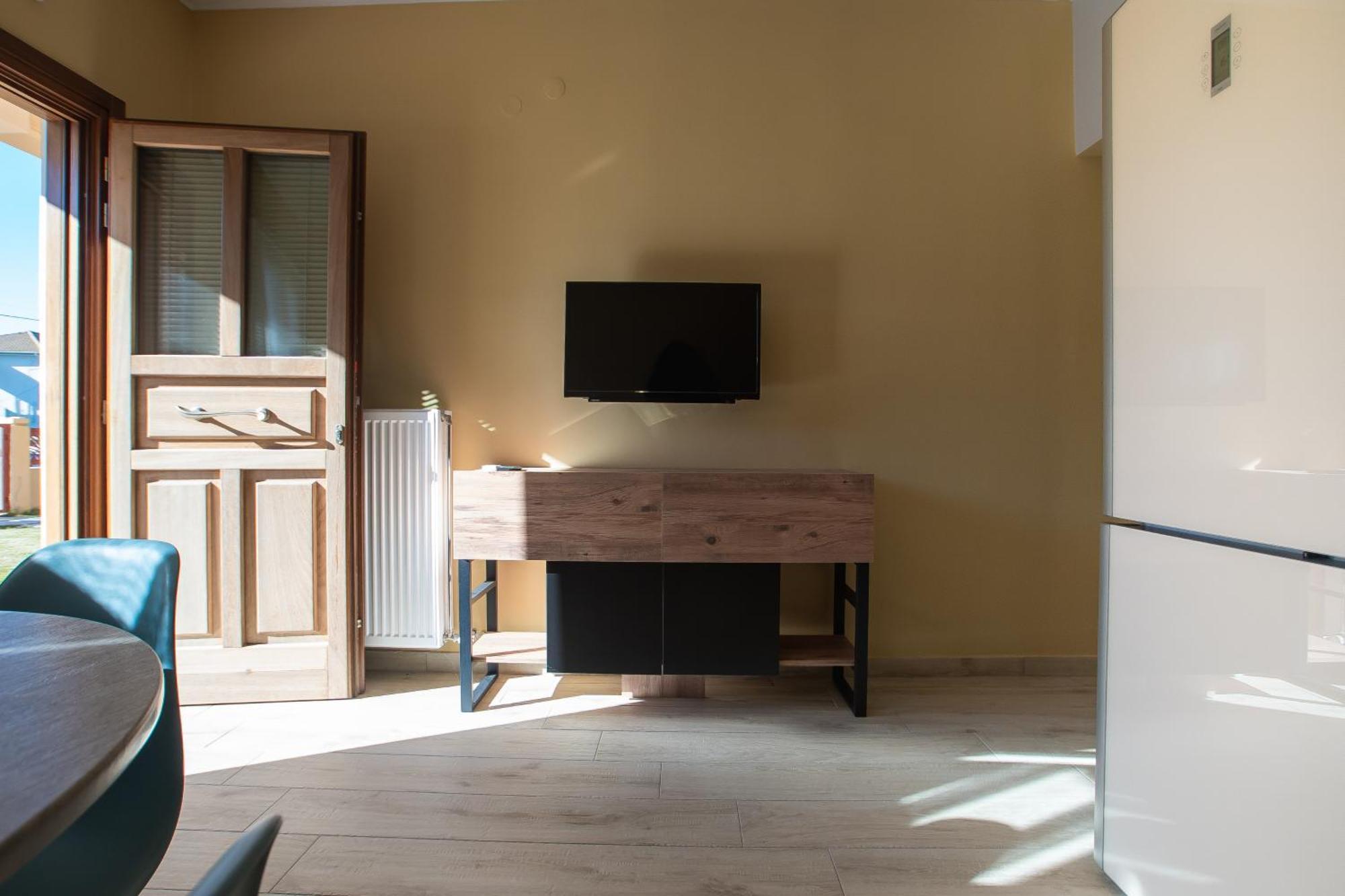 פלטאריה Elegance Suites מראה חיצוני תמונה