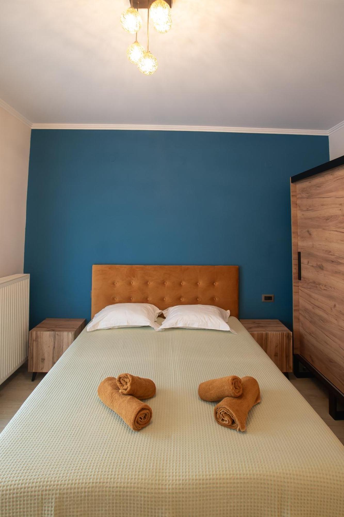פלטאריה Elegance Suites מראה חיצוני תמונה