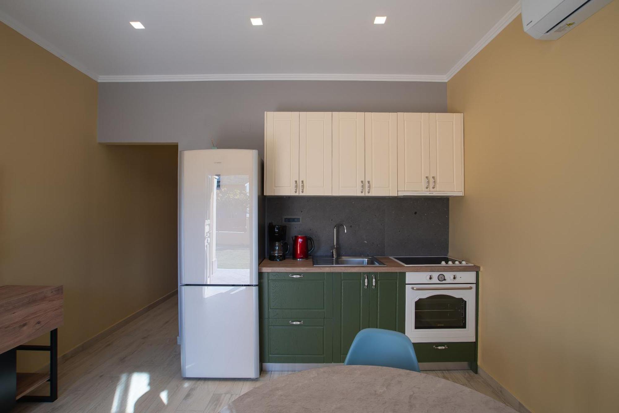 פלטאריה Elegance Suites מראה חיצוני תמונה