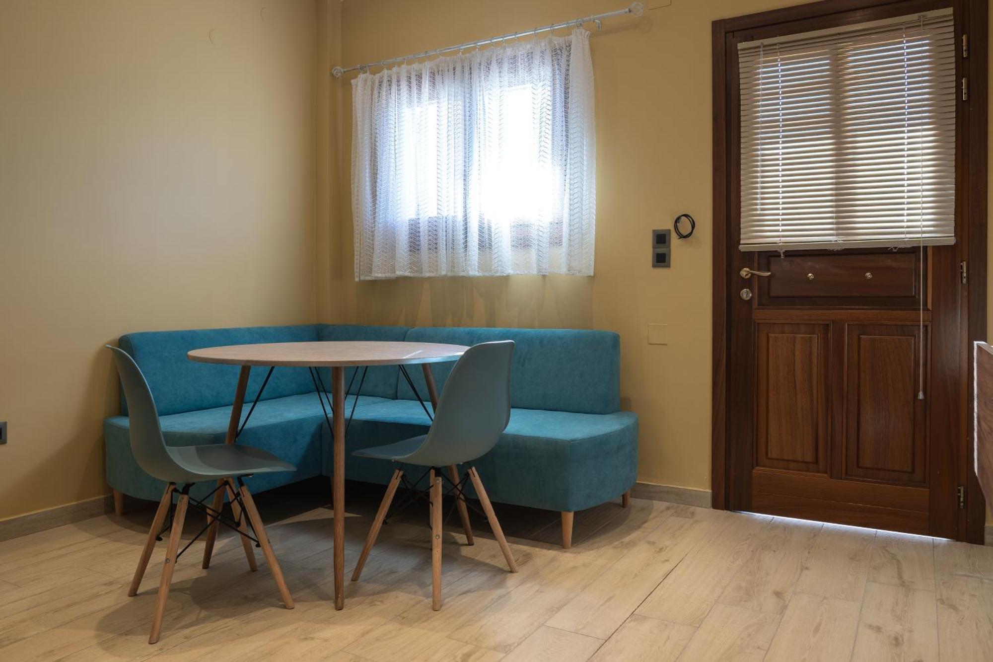 פלטאריה Elegance Suites מראה חיצוני תמונה